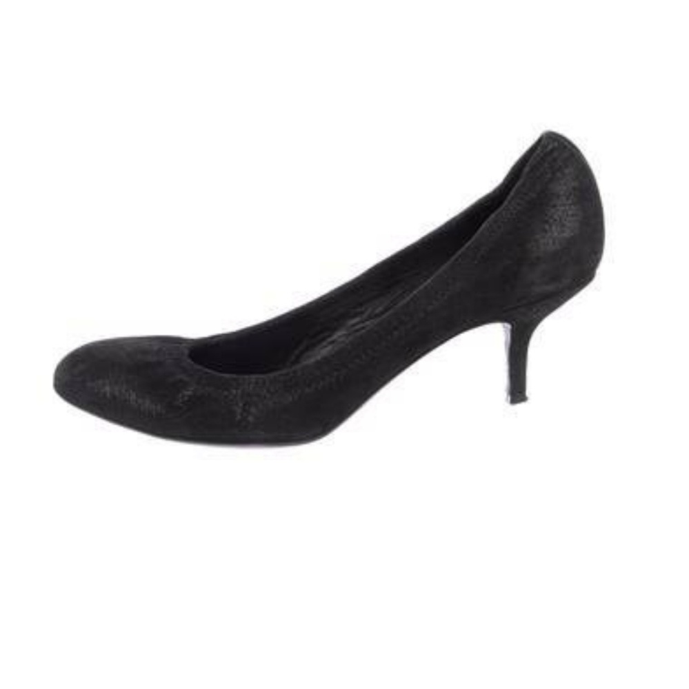 Donald J Pliner l. Black Suede Pumps